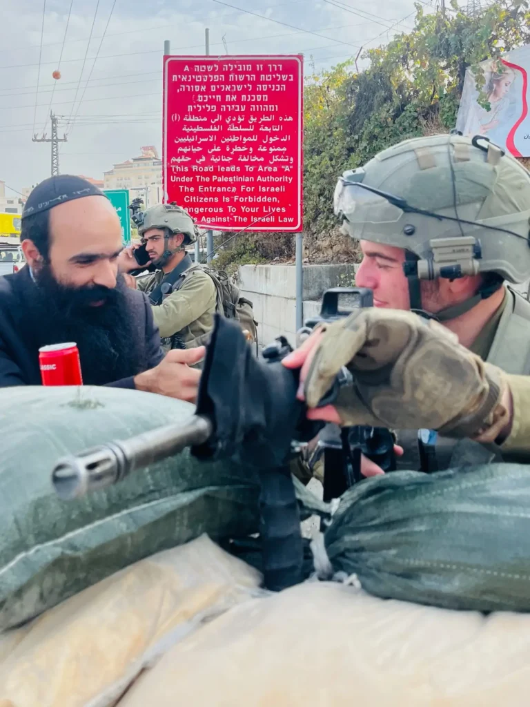 29A9D549-6FF9-4BD5-8B5F-B28C37349792