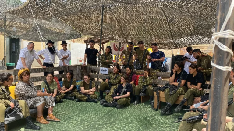 322A9A02-2836-4550-A076-E337A4E4C1CD