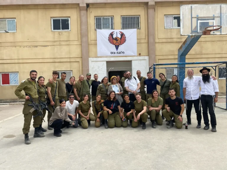 AEDAD5AE-3198-4C02-B805-85740894FD9D